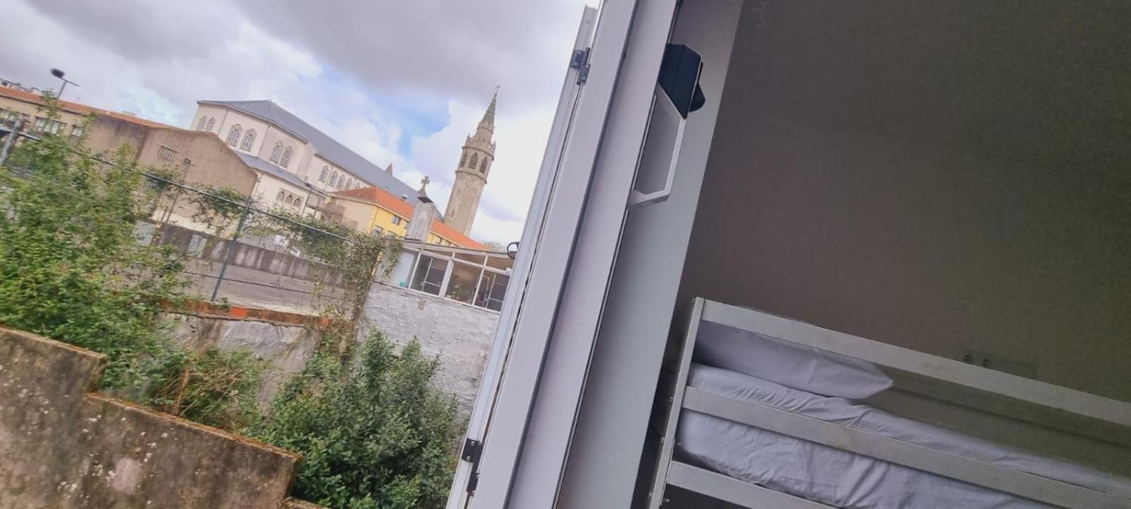 Owls Hostel Ribeiro Porto Luaran gambar